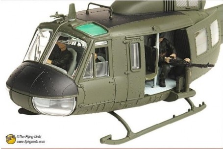 Forces of Valor 84001 1:48 U.S. UH-1D HUEY