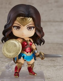 GSC Nendoroid Wonder Woman Hero's Edition