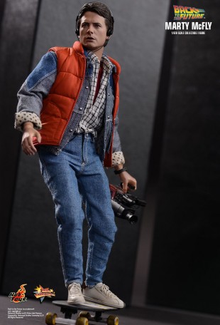 Hot Toys BACK TO THE FUTURE MARTY MCFLY 1/6TH Scale Figure