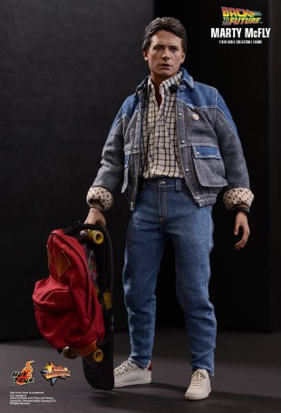 Hot Toys BACK TO THE FUTURE MARTY MCFLY 1/6TH Scale Figure