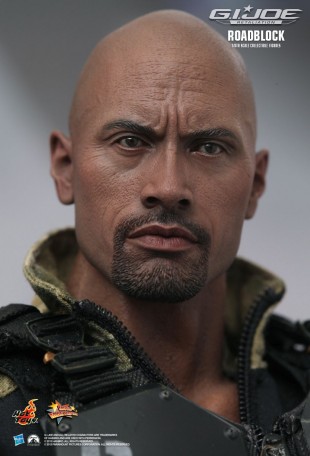 Hot Toys G.I. JOE RETALIATION ROADBLOCK 1/6TH Scale Figure